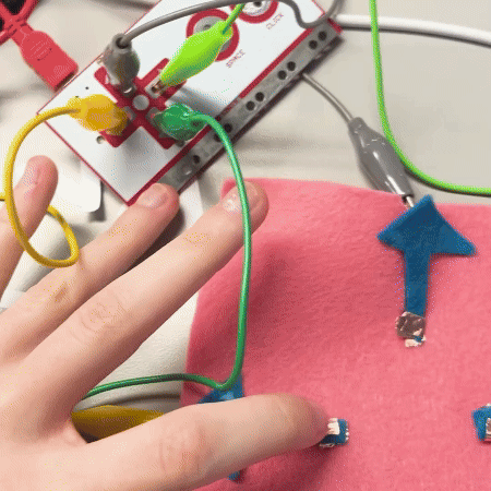 I added a left arrow that moves the circle to the left when the left arrow is clicked.